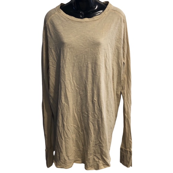 We The Free Women's cream colored long sleeve oversized top med - Picture 1 of 8